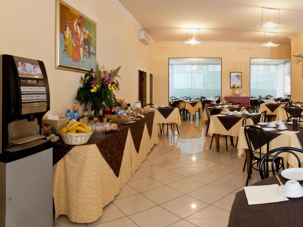 Silvie Rose Cesenatico