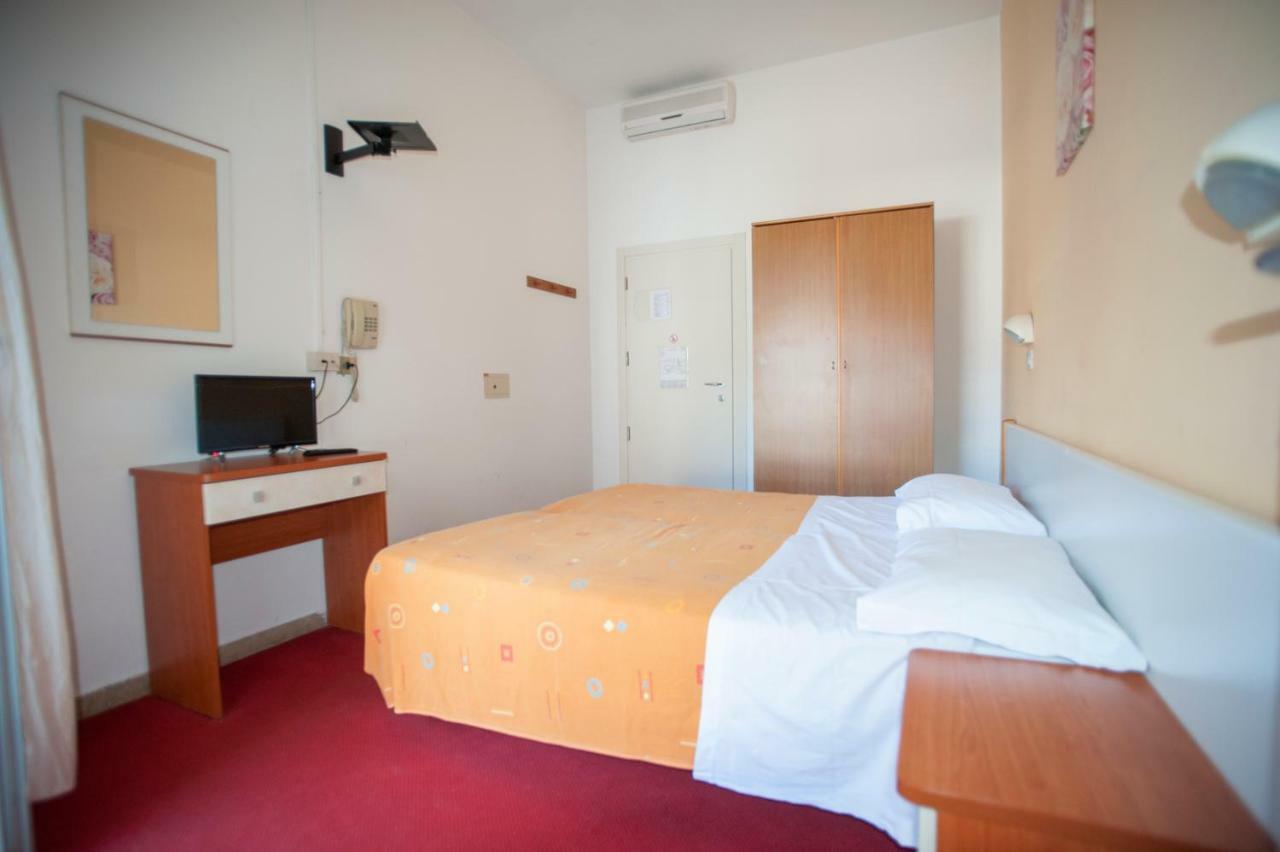 Silvie Rose Cesenatico
